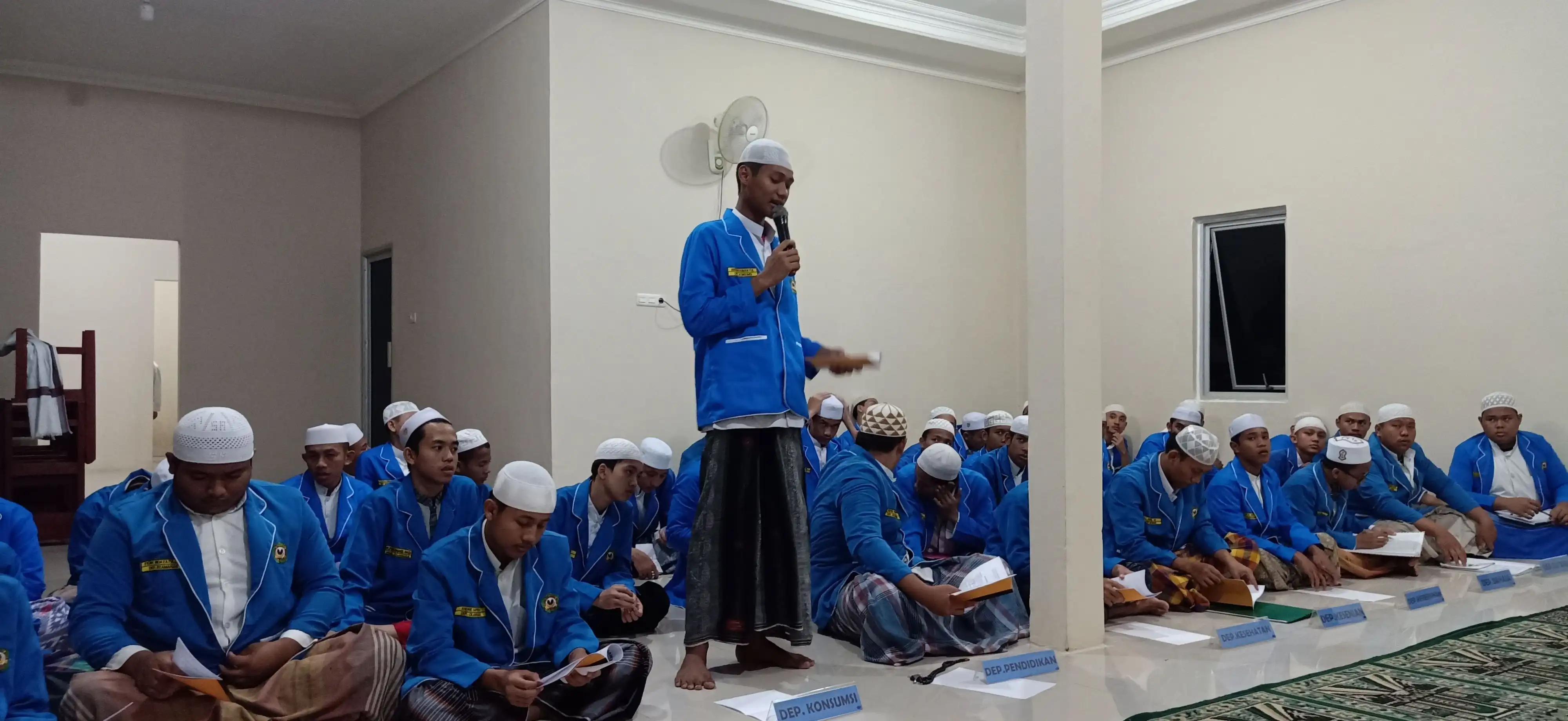 Rapat Akbar 18
